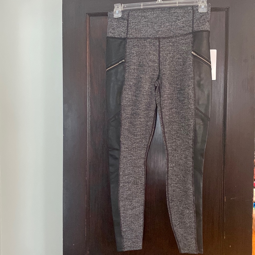 Athleta herringbone luxe metro drifter